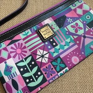 Dooney & Bourke Multicolor Geometric Wristlet